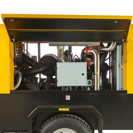 Дизельный винтовой компрессор ET-Compressors ET SDL 350T-12 на шасси Дизельный винтовой компрессор ET-Compressors ET SDL 350T-12 на шасси